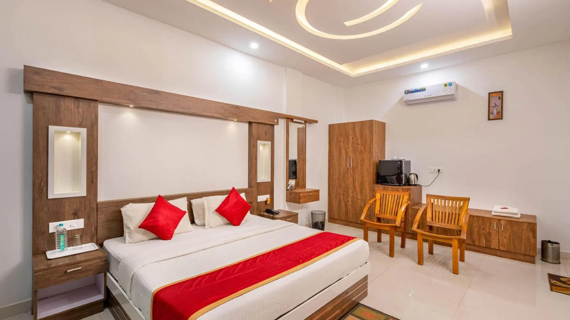 Pvr Grande Resort Munnar Hotel