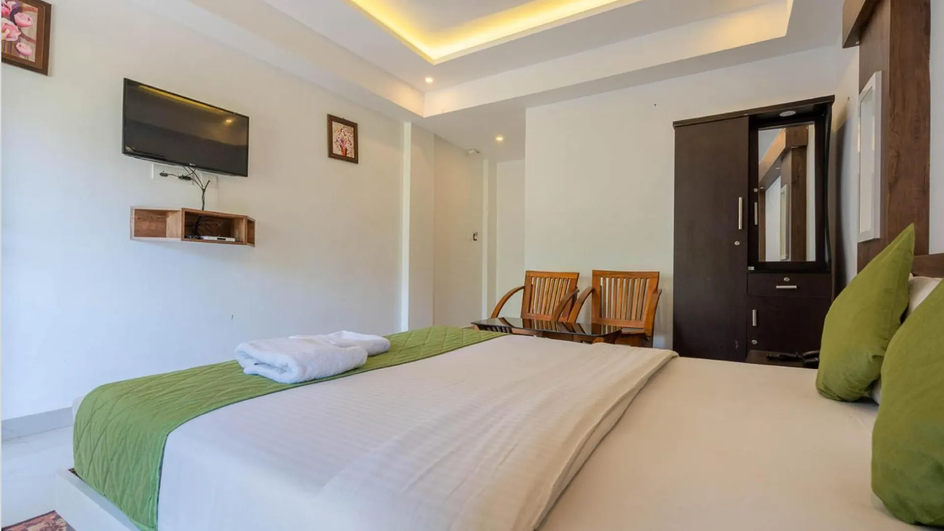 Pvr Grande Resort Munnar Indie
