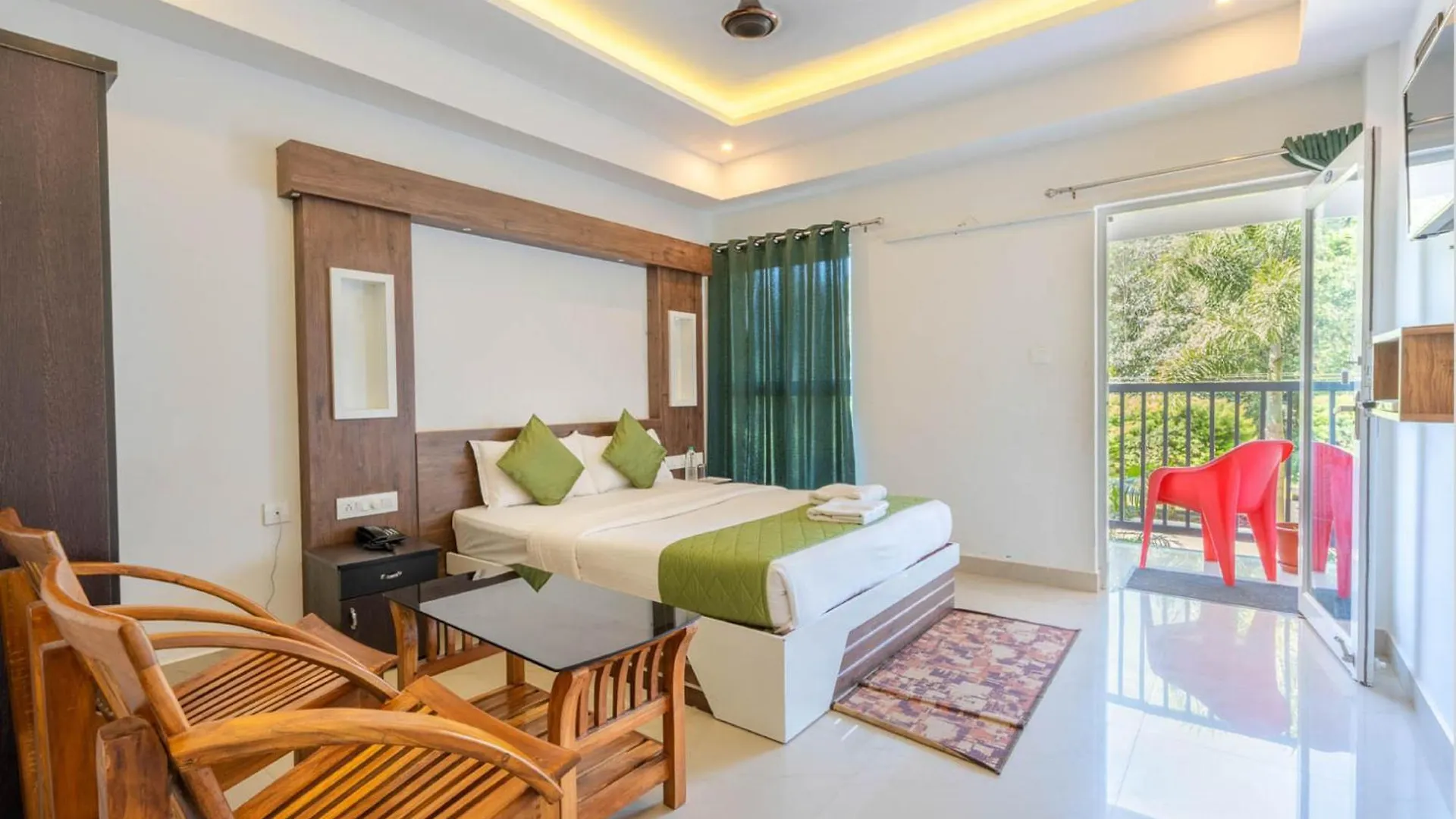 Hotel Pvr Grande Resort Munnar