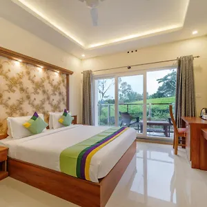 Hotel Treebo Windsong Munnar, Tea Plantation View