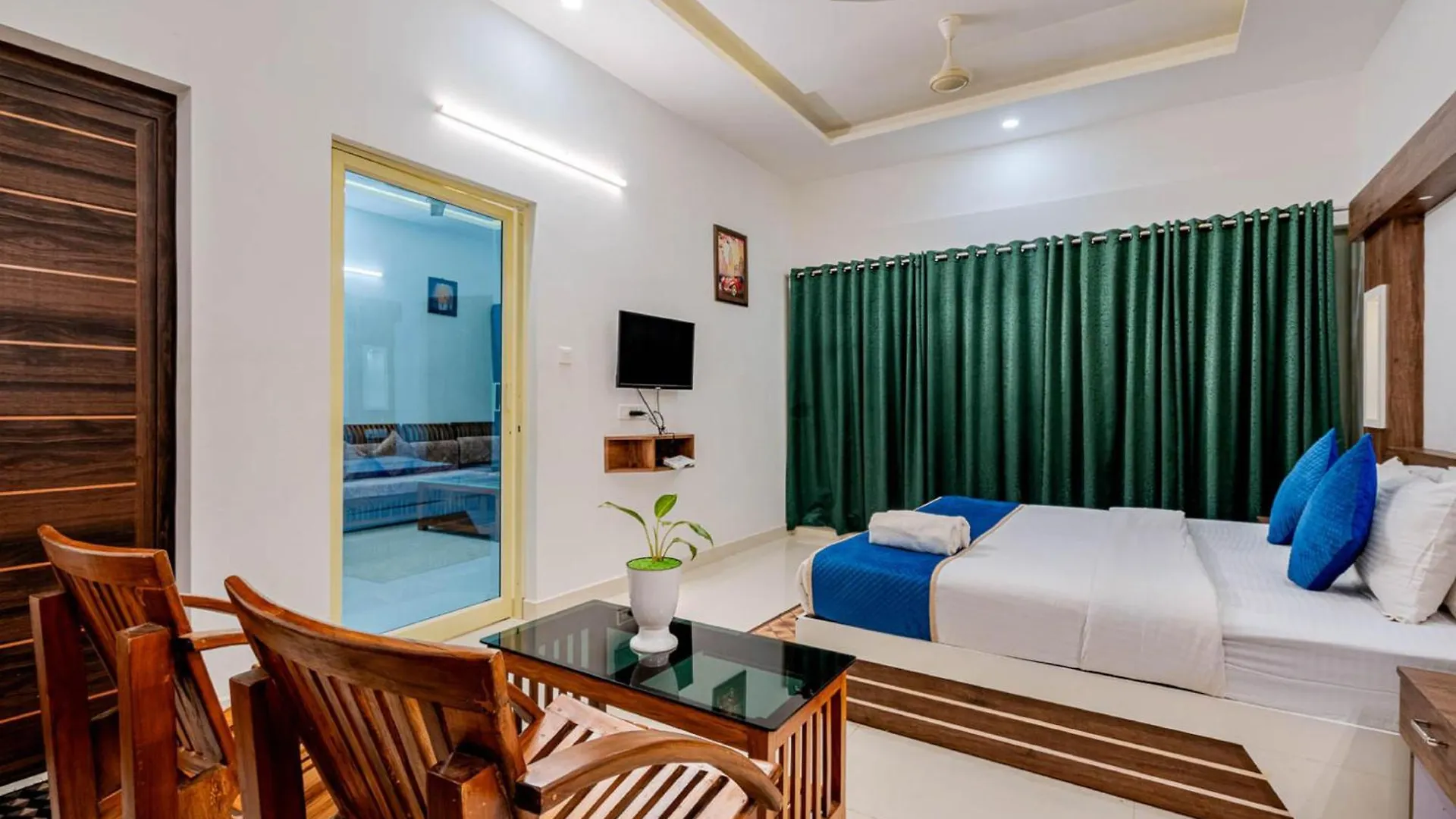Pvr Grande Resort Munnar 3*,